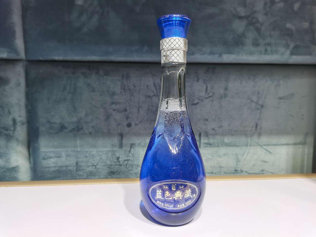 散装粮食酒哪种最好,最好喝粮食酒散装