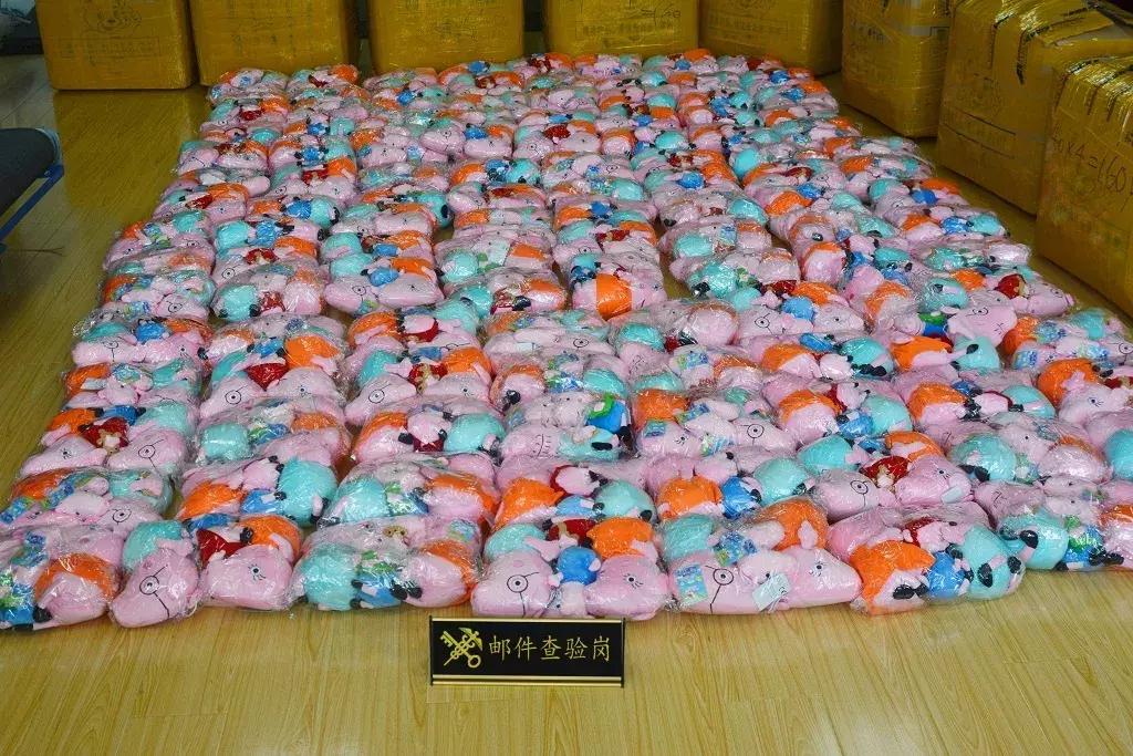 太原海关严打进出口环节侵权行为,海关在防控侵权风险中存在的问题