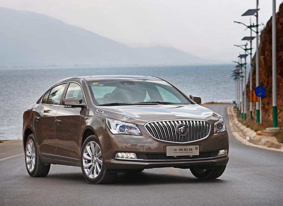 亚洲龙和君越哪个后期省心,君越与天籁哪个开着省心