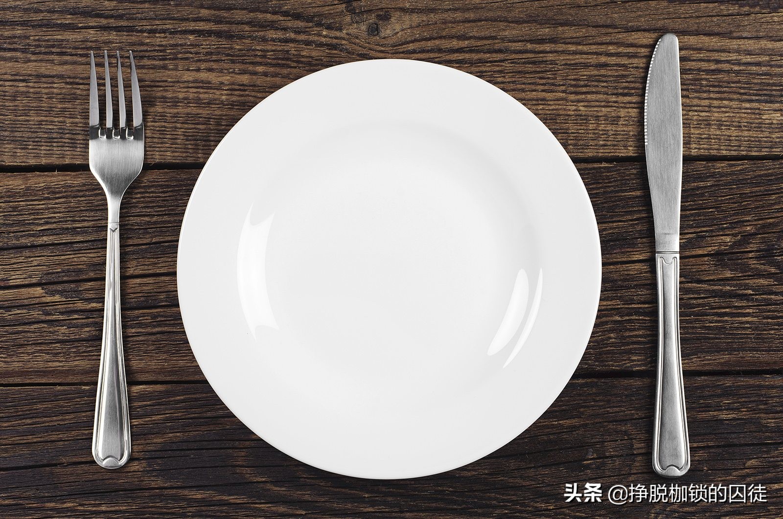 5天只喝水不吃饭能活多久,二十天不吃饭只喝水会是什么结果