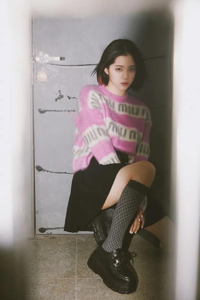 运动鞋袜子夏季,今年最流行的鞋子搭袜子