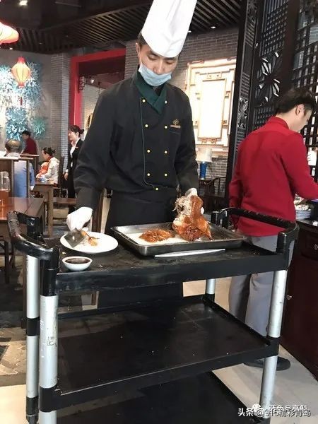 青岛南京路烤鸭店,青岛辽宁路烤鸭店