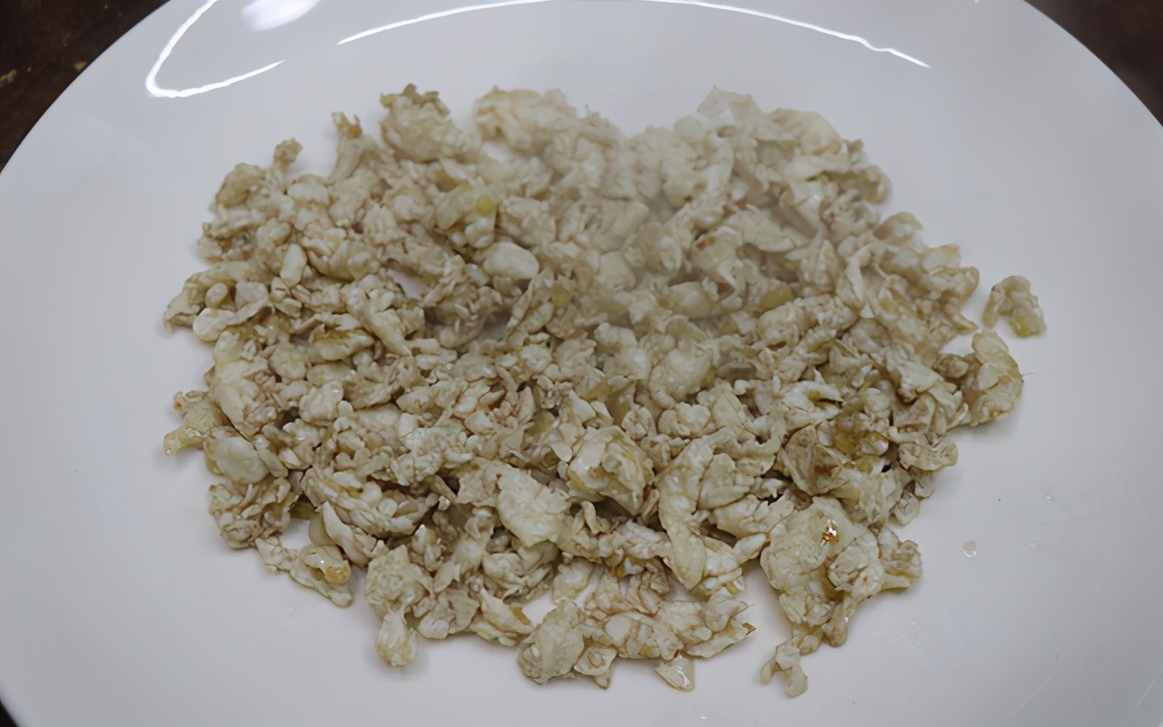 传统赛螃蟹的正宗做法视频,老饭骨赛螃蟹的正宗做法