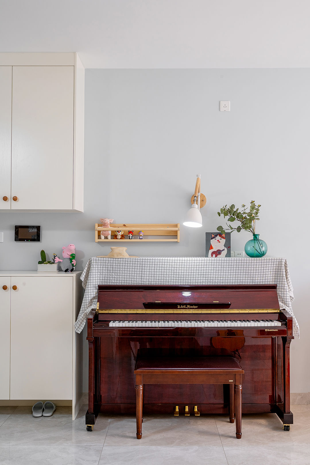 65平方二房一厅轻奢风格,70平两室一厅简装攻略