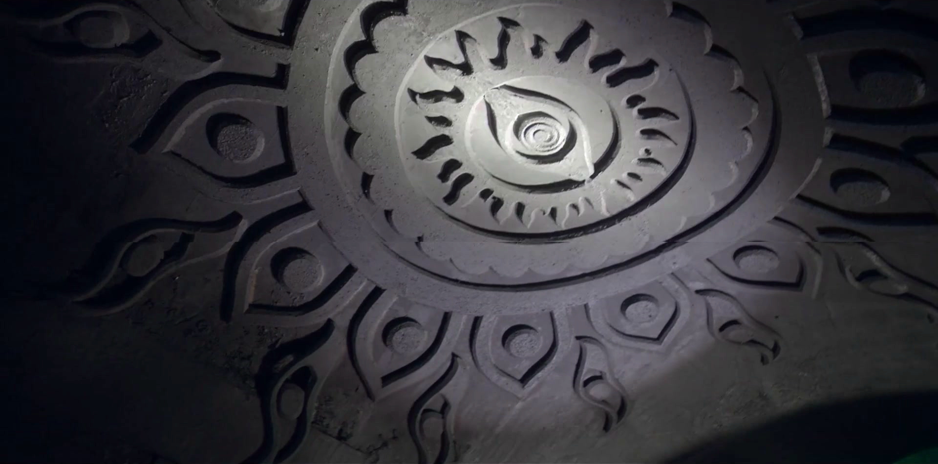 盗墓合集精绝古城,盗墓电影大全免费观看精绝古城