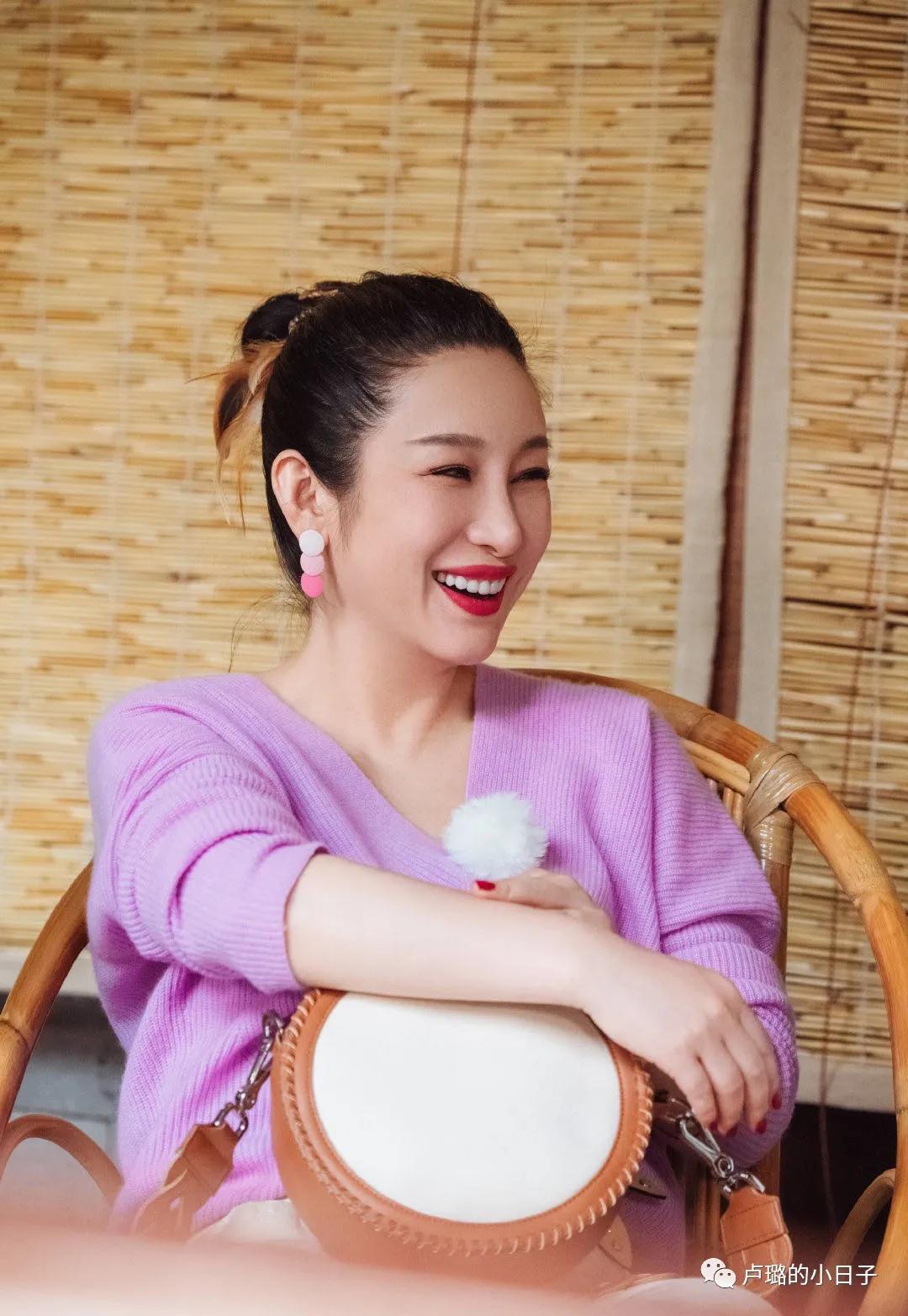 被秦海璐穿过的那些牌子，简直就是中年姐姐穿搭的模版