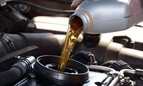 新车多少公里首保图片,首保前和首保后有什么区别吗