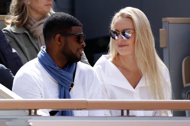 35岁滑雪女皇与黑人男友现身，曾嫁给教练，现皮肤松弛大腿粗壮