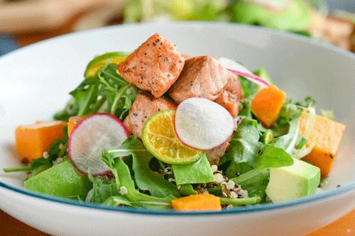 不接受批评的酒水研究所，能喝上全世界的酒