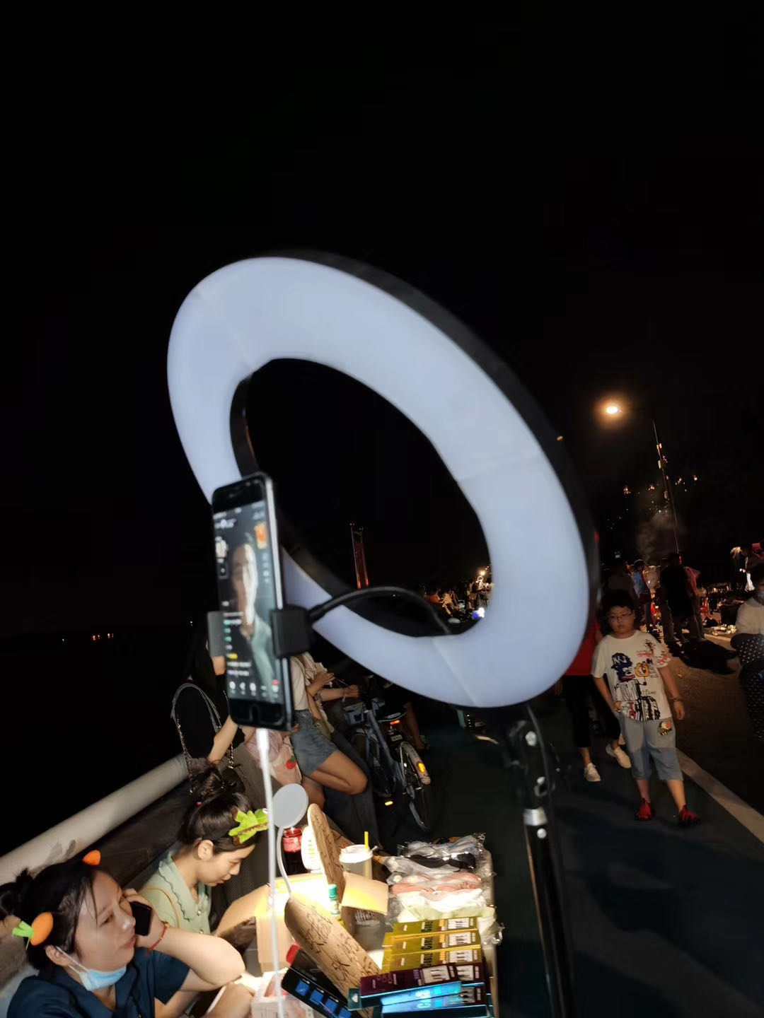 如何打造网红吸睛朋友圈，社群直播推广秘籍