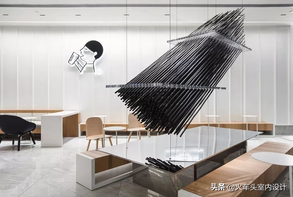 土、砖、石、木、竹、铝,这家茶饮店“设计公司”的身份要暴露啦