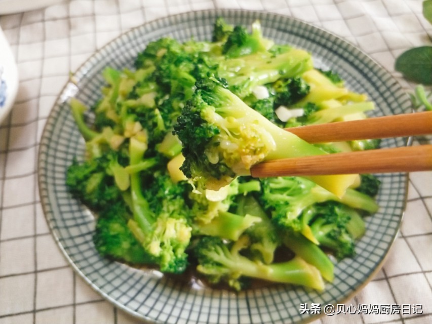 西兰花怎么清洗能洗掉虫子,如何正确清洗西兰花