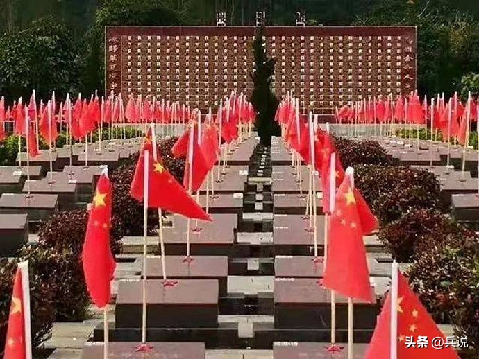 对越自卫反击战时所出现的叛徒,对越反击战全连投降的战例