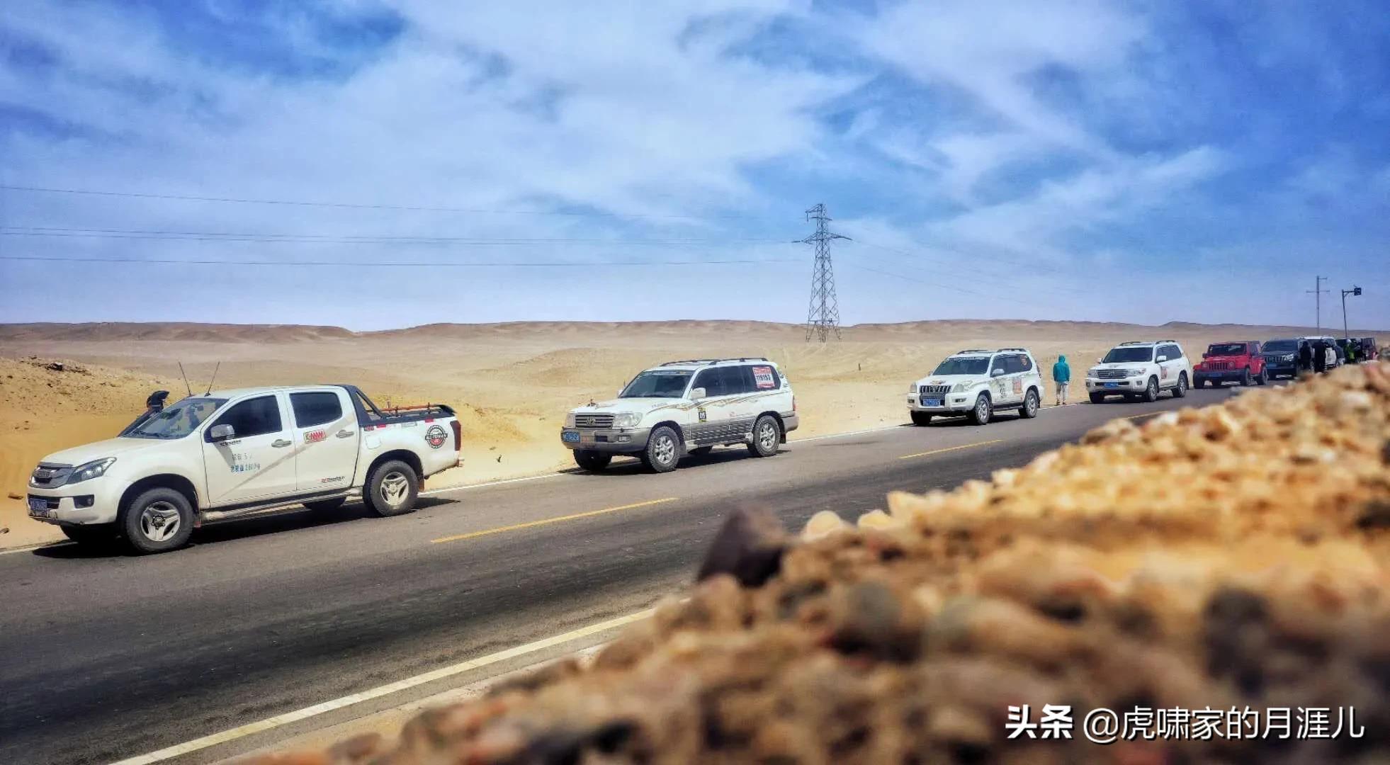 青海记忆丨自驾经过迷离的柯柯盐湖，在小柴旦湖的清冷之美中晨练