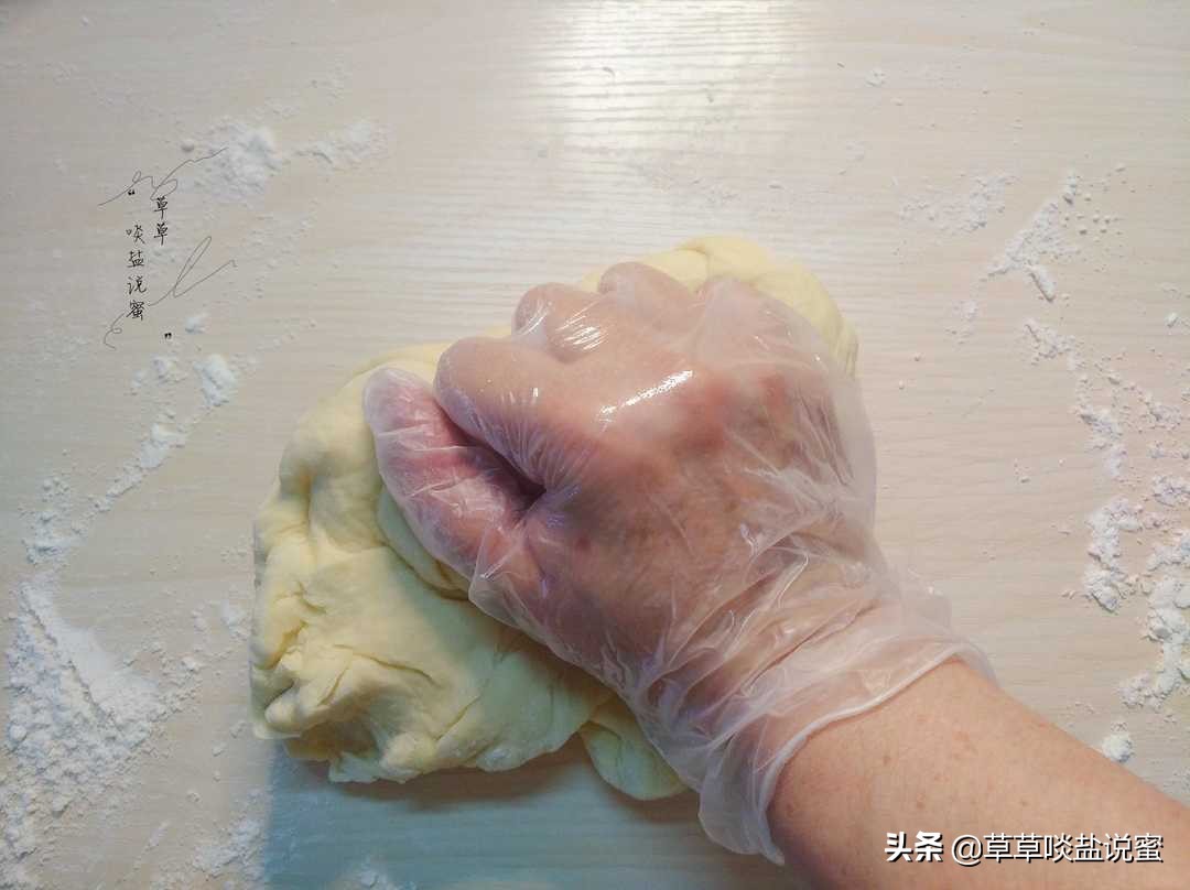 馒头不用油炸,不用鸡蛋也能做的奶香小馒头