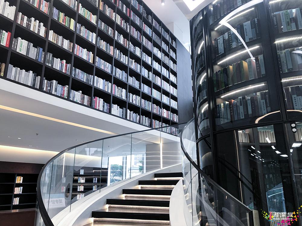 又是看完想去系列！深圳这个高颜值新地标，地铁直达还免费