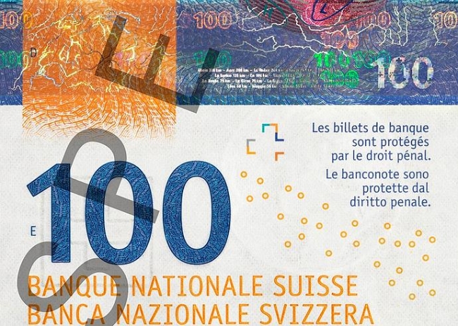 钞票各国都是如何做到防盗的,钞票上的防伪措施原理