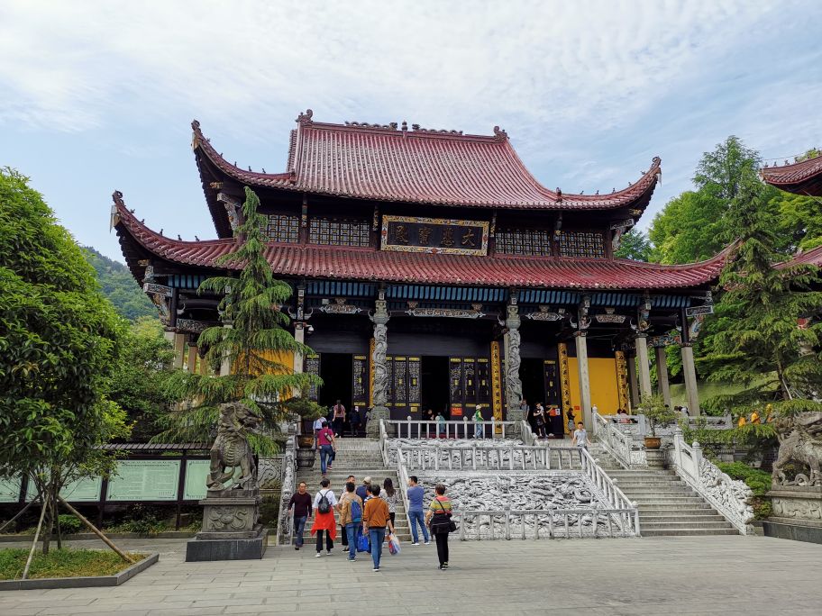 深山藏古寺图片欣赏,九华山四大丛林古寺