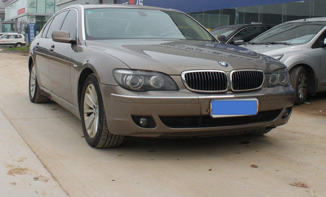 宝马的轮胎漏气还能开吗,宝马轮胎经常破怎么回事