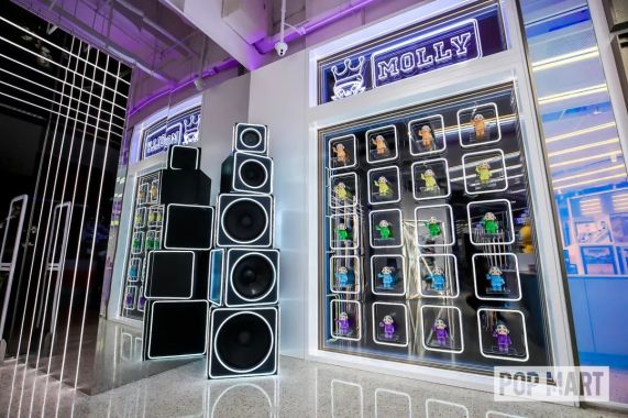 半年盈利稳坐利润王,半年吸金30亿