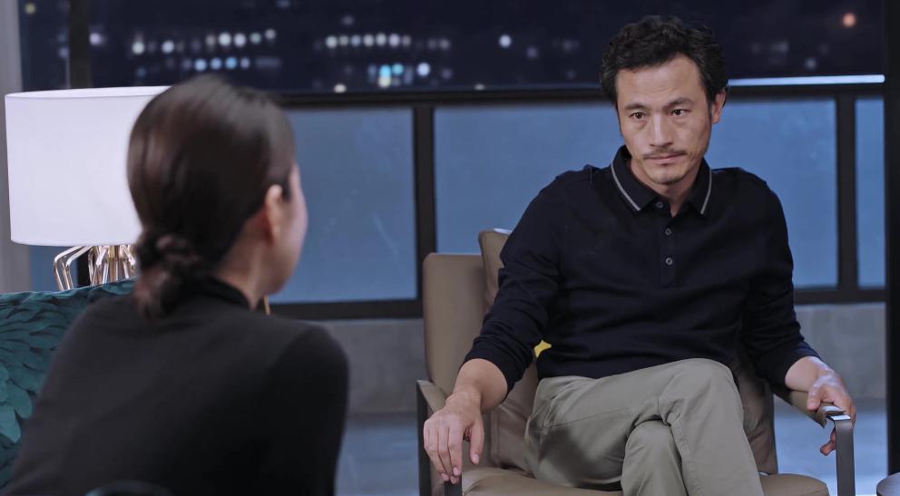 突围中石红杏与林满江亲密关系,石红杏为什么最后要拥抱林满江