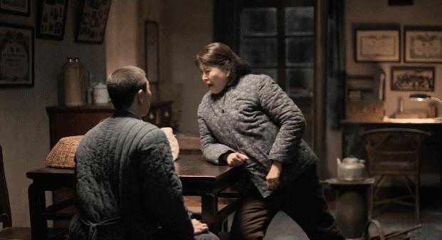 堕胎四次,爱看黄片,她是最具争议的影后