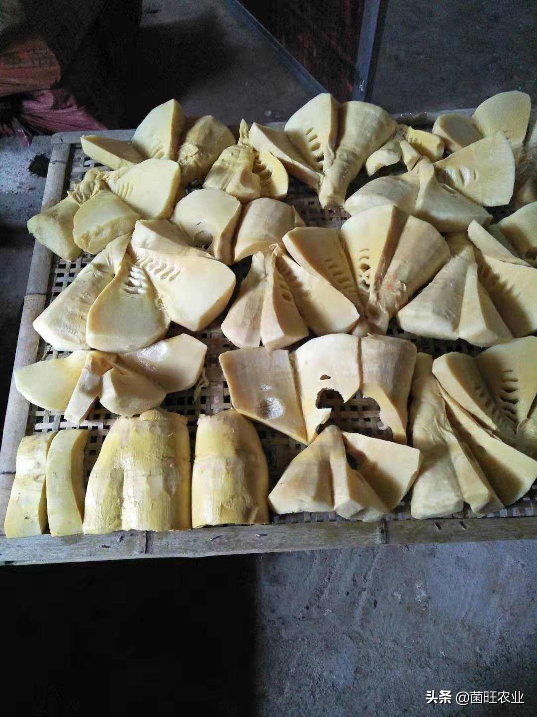 红壳笋干和毛竹笋干,竹笋干怎么吃功效与作用