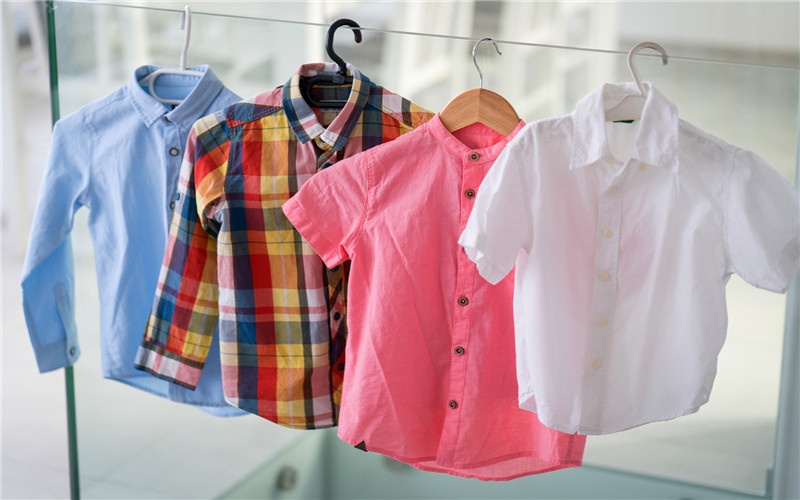 做什么小生意每天能挣百来块,现在投入10万的小生意有哪些