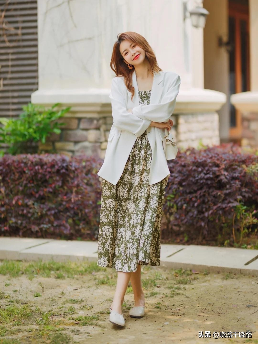 一件连衣裙就能解决你的穿搭难题,女人不管多大请牢记9条忠告