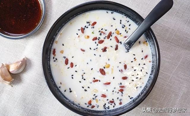 四川成都美食前十名全国有名小吃,成都特色美食排行榜前十名能带走