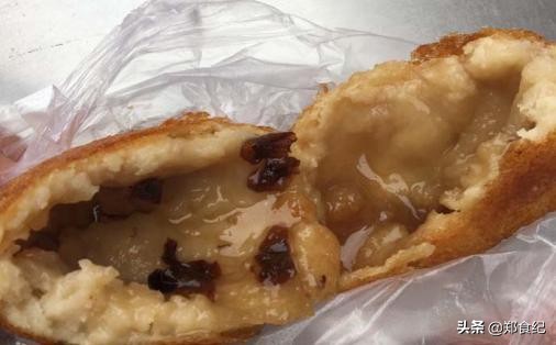 开封老夫妻卖枣糕，4块钱一个，每天只卖5个小时，排队都抢不到