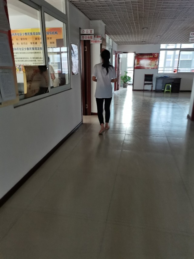 居委会的工作是不是很繁忙,街道居委会可以推荐的工作吗