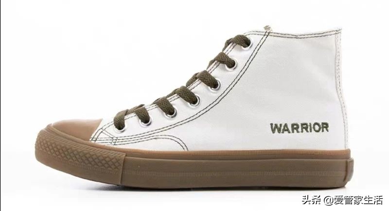 如何正确清洗鞋子内部,鞋子网面脏了有什么妙招来清洗