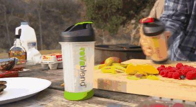 不用电的家用手摇搅拌机,摇一摇榨汁机小型