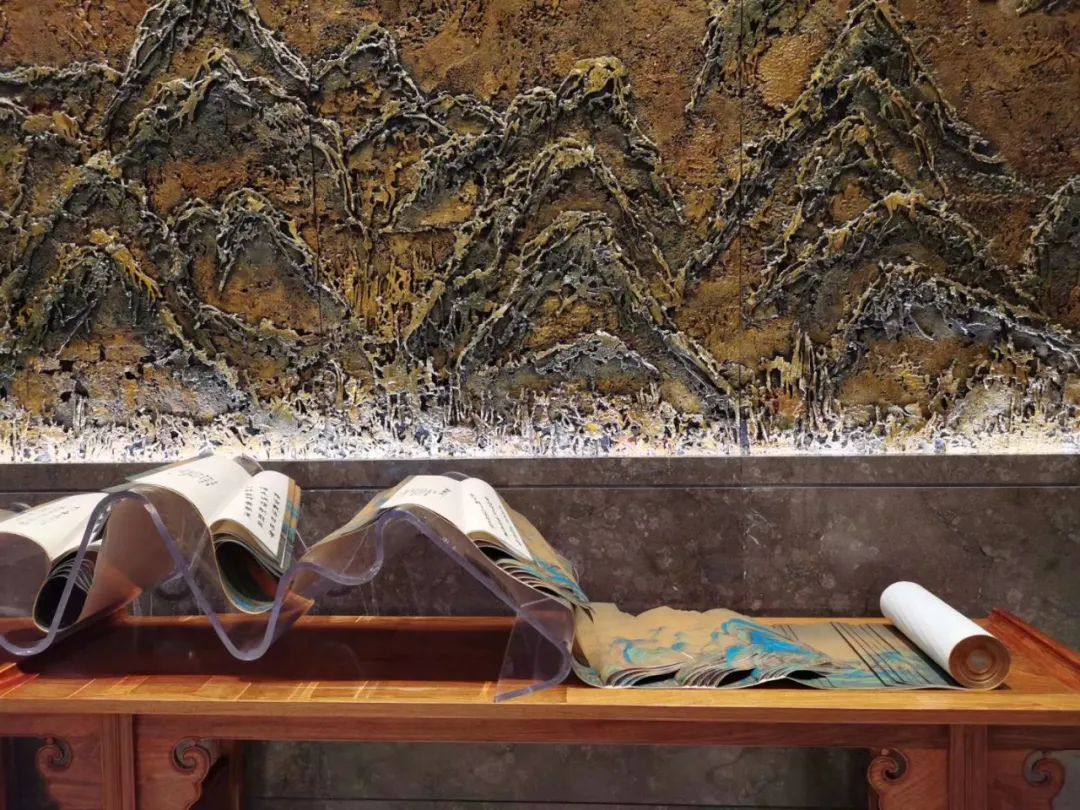 诗书画三绝书法作品欣赏,龙鳞装威尼斯国际艺术双年展