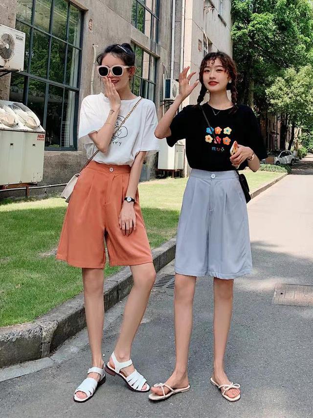 西装短裤的穿搭夏季,西装洋气短裤