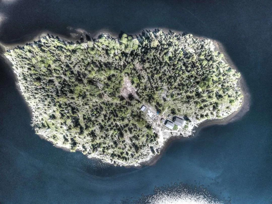 鎬庢牱涔颁竴搴ф棤浜哄矝,鐪熷疄鐨勬棤浜哄矝