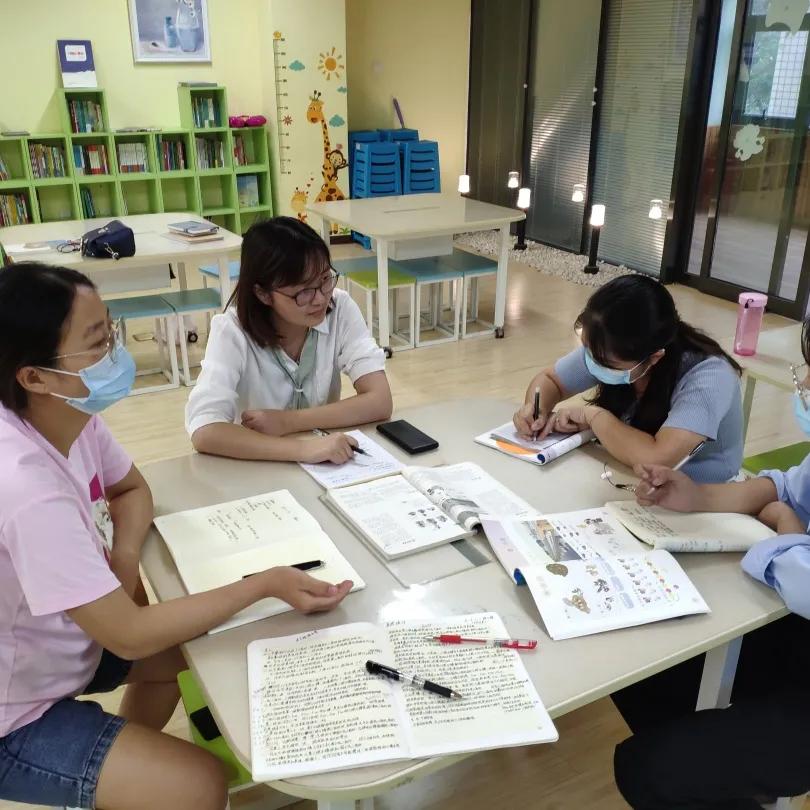 成长因“汝”更美好—郑州市中原区汝河新区小学新教师培训特写