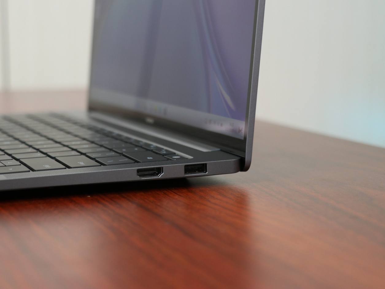 荣耀magicbookv14如何,荣耀magicbookv14和matebook14s