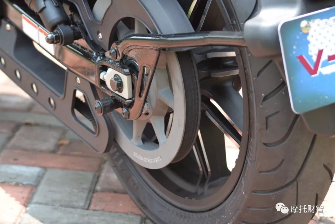 龙嘉v途龙嘉v霸评测,新款龙嘉v霸250多少钱