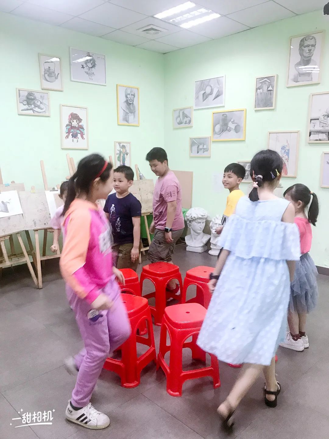 大班户外体育游戏智勇大闯关,智勇大冲关游戏可以锻炼什么