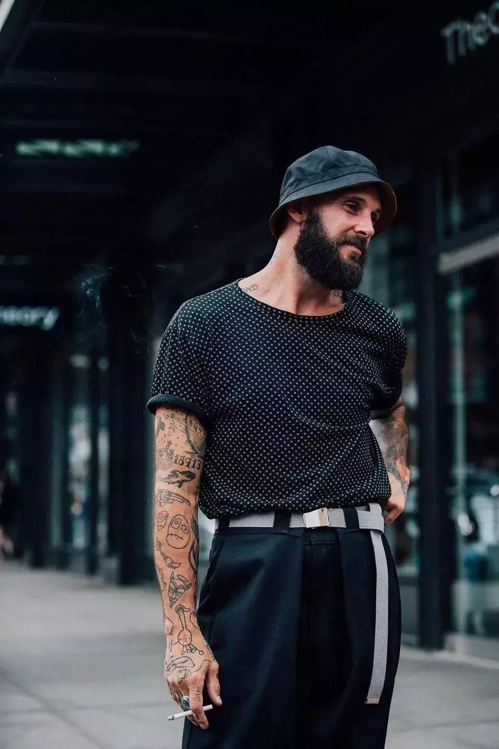 从选择发型到选择帽子,渔夫帽的正确搭配图片