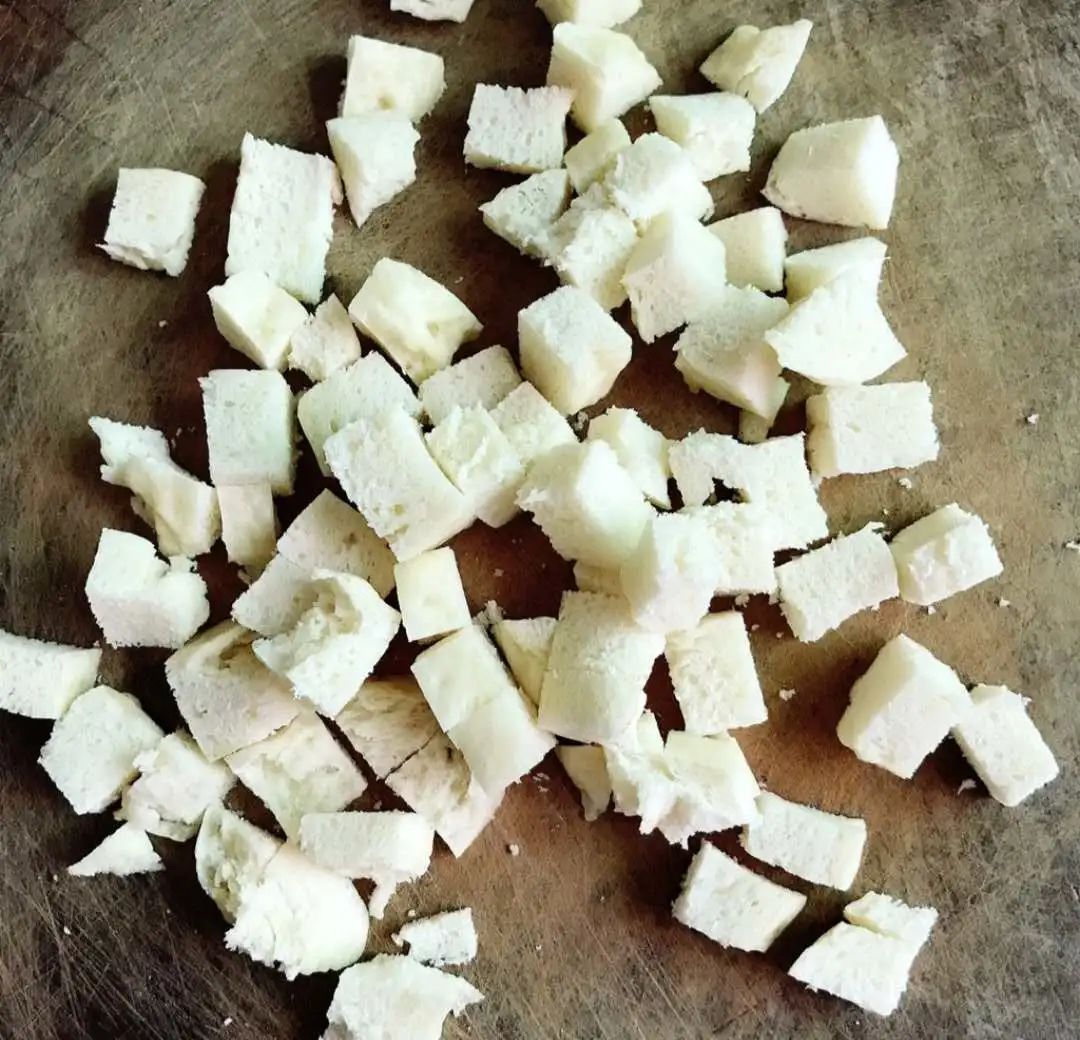 中西结合式披萨,没想到馒头做的披萨也这么美味