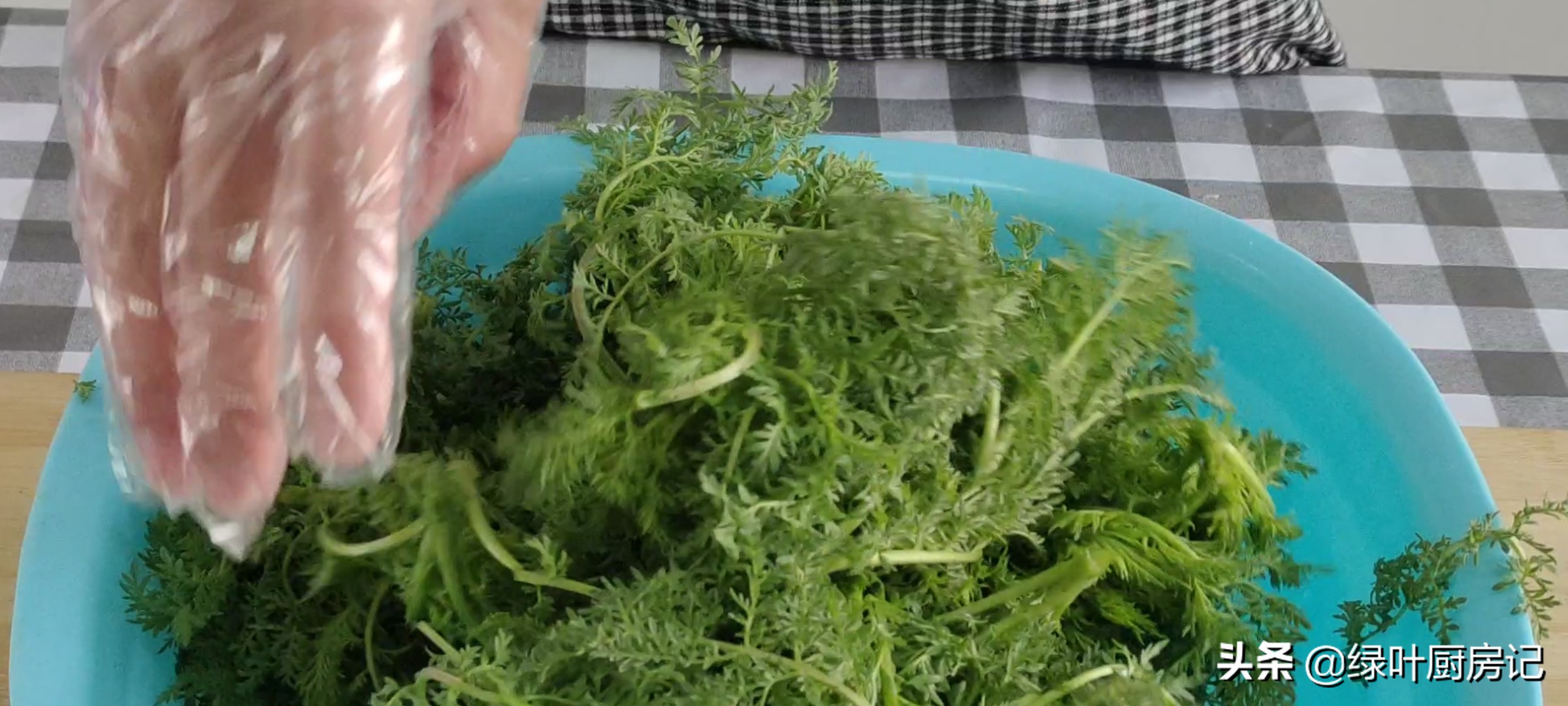 野菜米蒿的做法,野菜米米蒿蒸多长时间