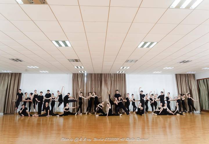 那些惊艳众人的技术,零基础舞蹈爱好者也能学