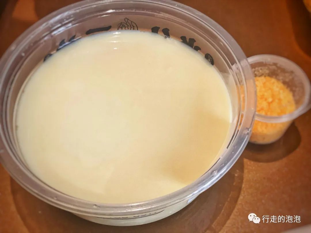 「岳阳攻略」被誉为“湖南夜宵扛把子”的烧烤城，还是小龙虾基地