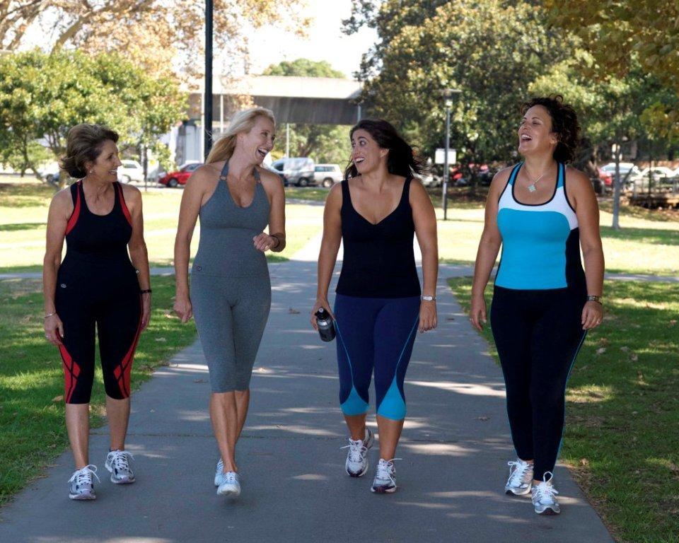 耐克店放大码模特，网友撕翻天：胖子也需要运动服？