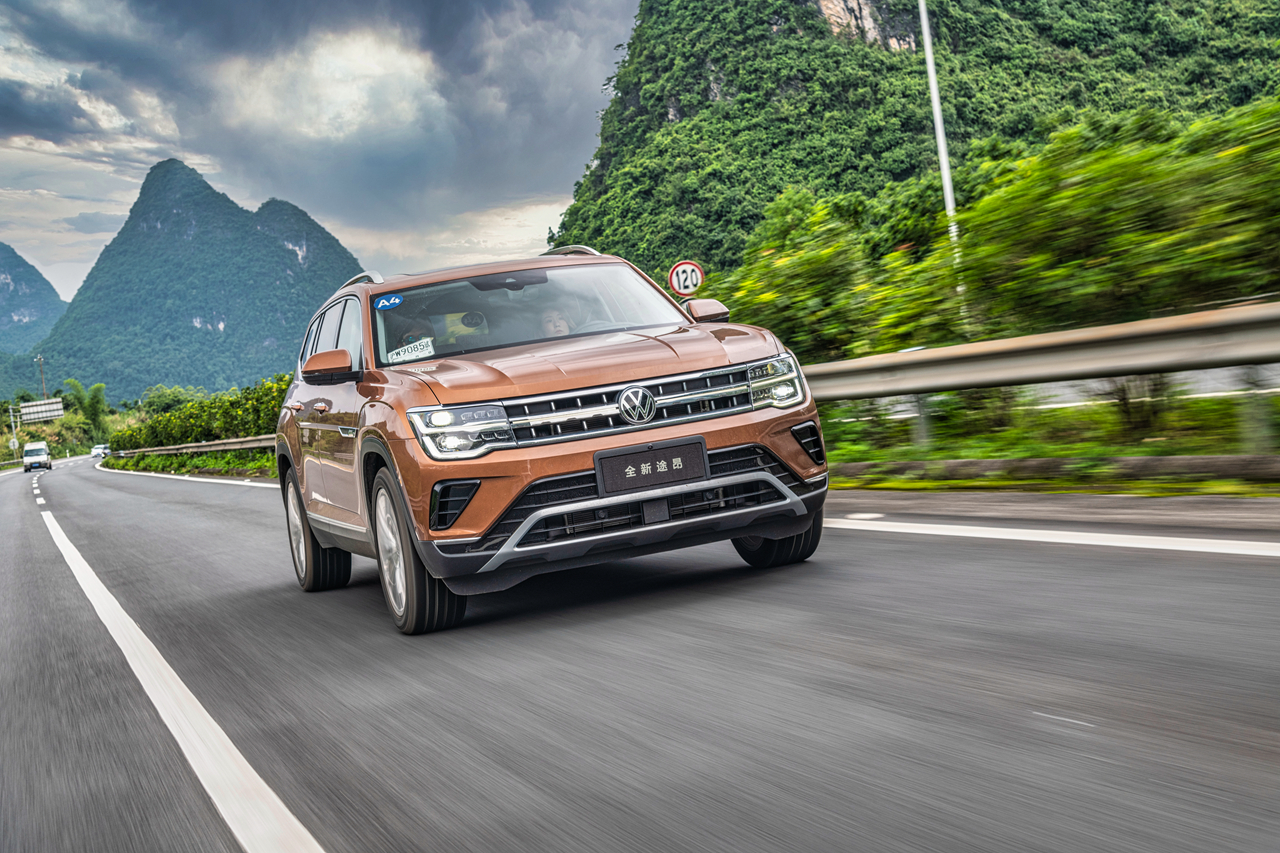 试驾｜全新途昂家族内饰终于改变，给躺平青年打个样儿