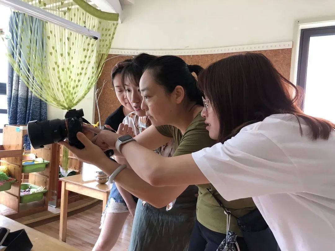 孩子毕业照创意道具,教你给孩子做一个毕业照