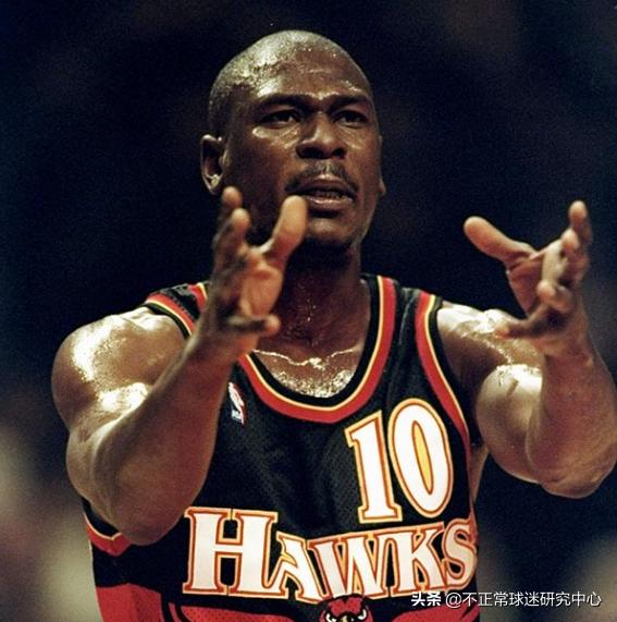 单赛季场均2抢断2盖帽,单赛季盖帽200+抢断200+